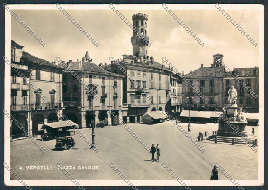 Vercelli Città Piazza Cavour foto FG cartolina BB3063 – fronte