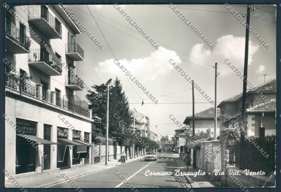 Milano Cormano Brusuglio Via Vittorio Veneto PIEGHINA foto FG cartolina BB8087 – fronte