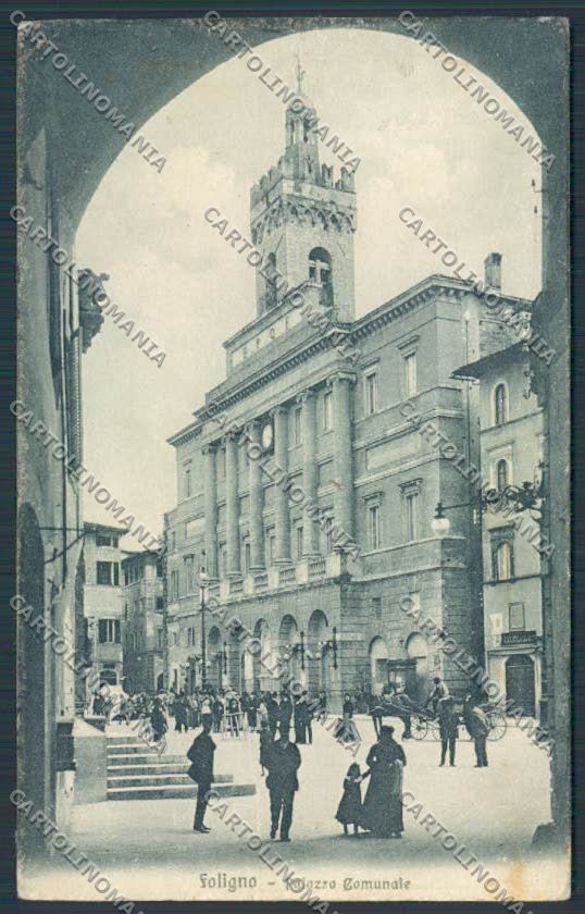 Perugia Foligno Piazza Comunale PIEGHINE cartolina BB8779 – fronte