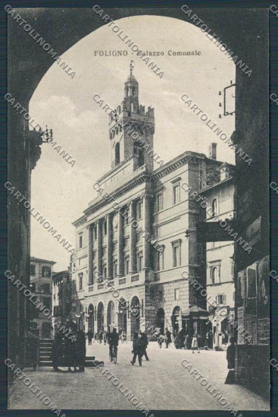 Perugia Foligno Palazzo Comunale cartolina BB8780 – fronte