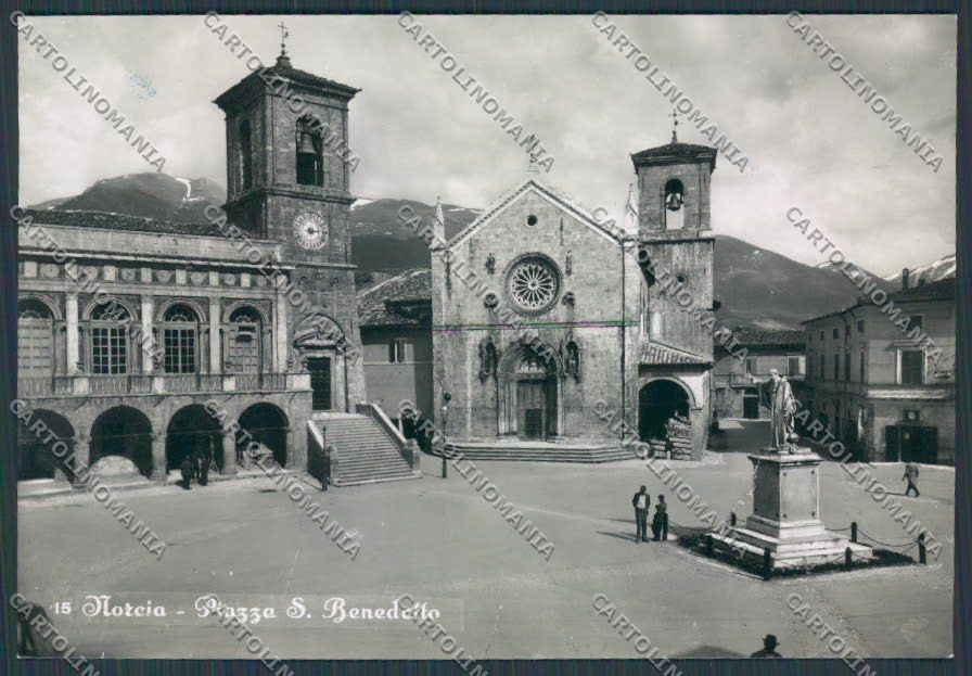 Perugia Norcia Piazza San Benedetto foto FG cartolina BB8863 – fronte