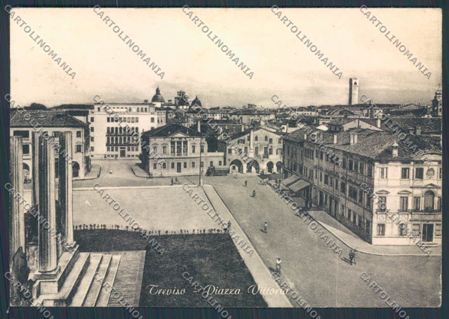 Treviso Città Piazza Vittoria PIEGHINE FG cartolina BB9477 – fronte