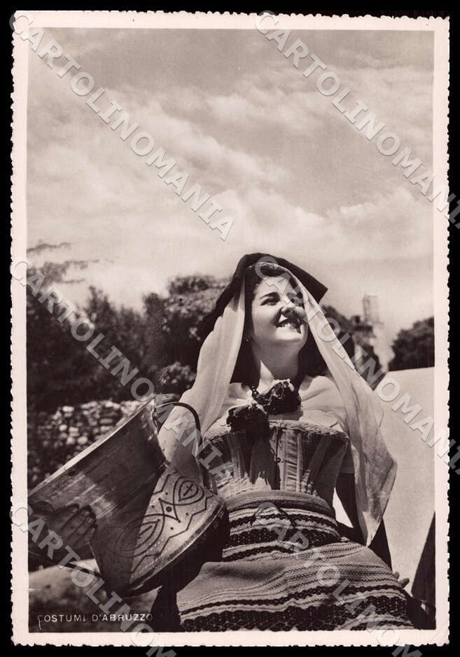 L'Aquila Montereale Costumi Abruzzo PIEGA FG Foto cartolina GM0063 – fronte