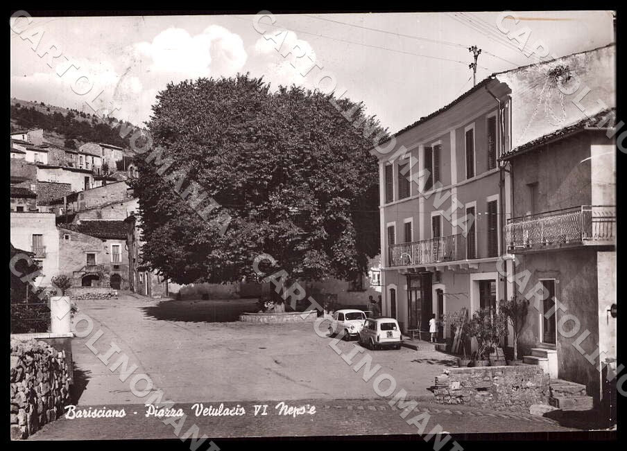 L'Aquila Barisciano Piazza Vetulasio VI Nepote Auto FG Foto cartolina GM0125 – fronte