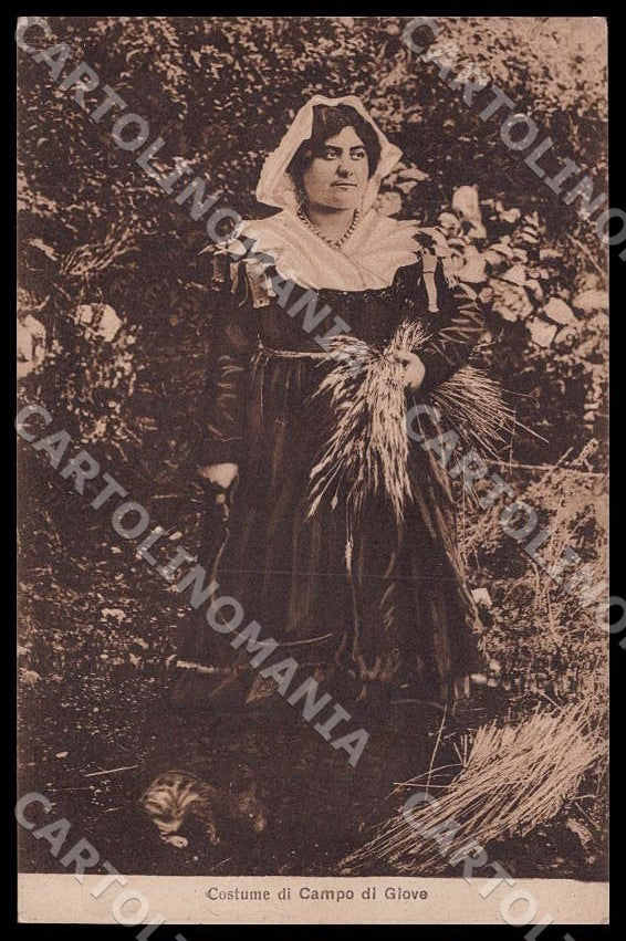 L'Aquila Campo di Giove Costumi PIEGATA cartolina GM0305 – fronte