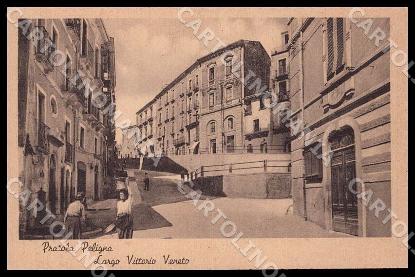 L'Aquila Pratola Peligna Largo Vittorio Veneto Mestieri cartolina GM0425 – fronte