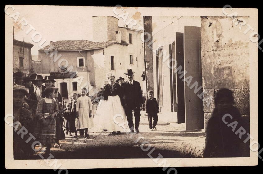 L'Aquila Scanno Corteo Nuziale MACCHIE PIEGHINE Foto formato cartolina GM0666 – fronte