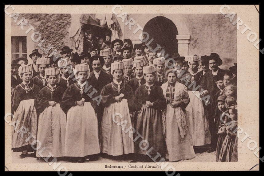 L'Aquila Sulmona Costumi Abruzzesi Alterocca cartolina GM0706 – fronte
