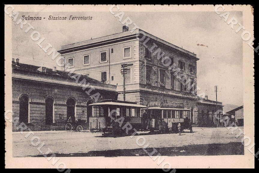 L'Aquila Sulmona Stazione Ferroviaria Tram PIEGATA cartolina GM0717 – fronte