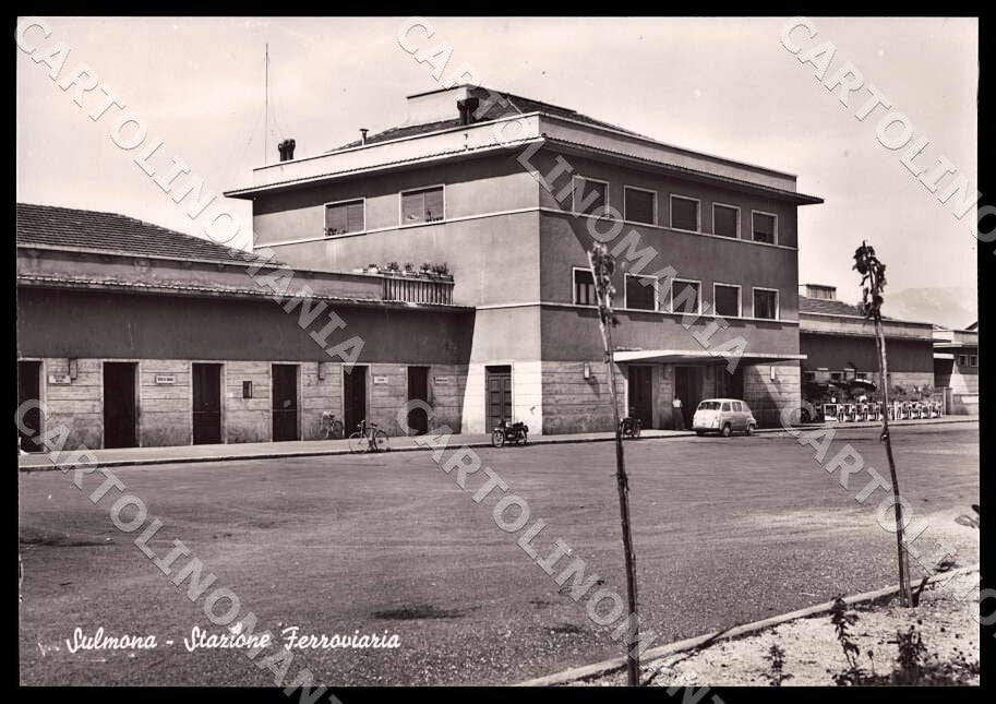 L'Aquila Sulmona Stazione Ferroviaria Auto Moto FG Foto cartolina GM0736 – fronte