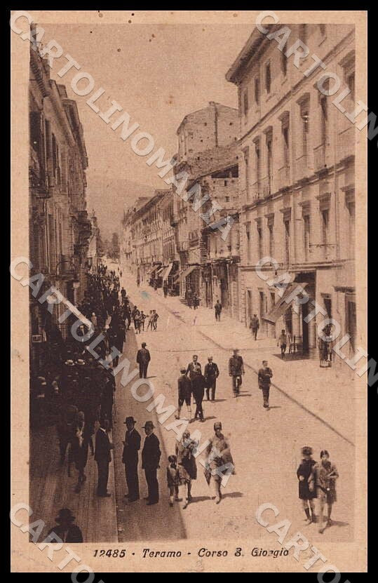 Teramo Città Corso San Giorgio PIEGHINE cartolina GM0993 – fronte
