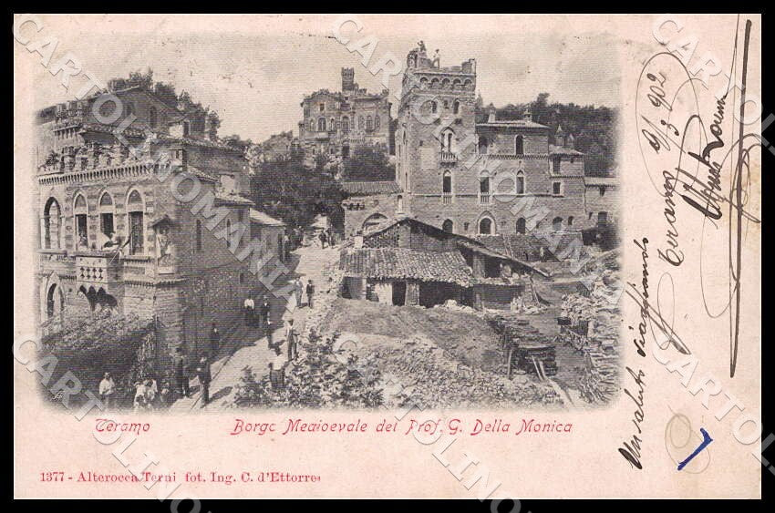 Teramo Città Borgo Medioevale Professore Della Monica cartolina GM1000 – fronte