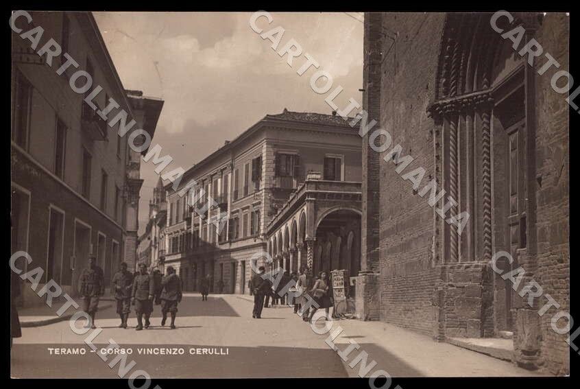 Teramo Città Corso Vincenzo Cerulli Militari Foto cartolina GM1270 – fronte