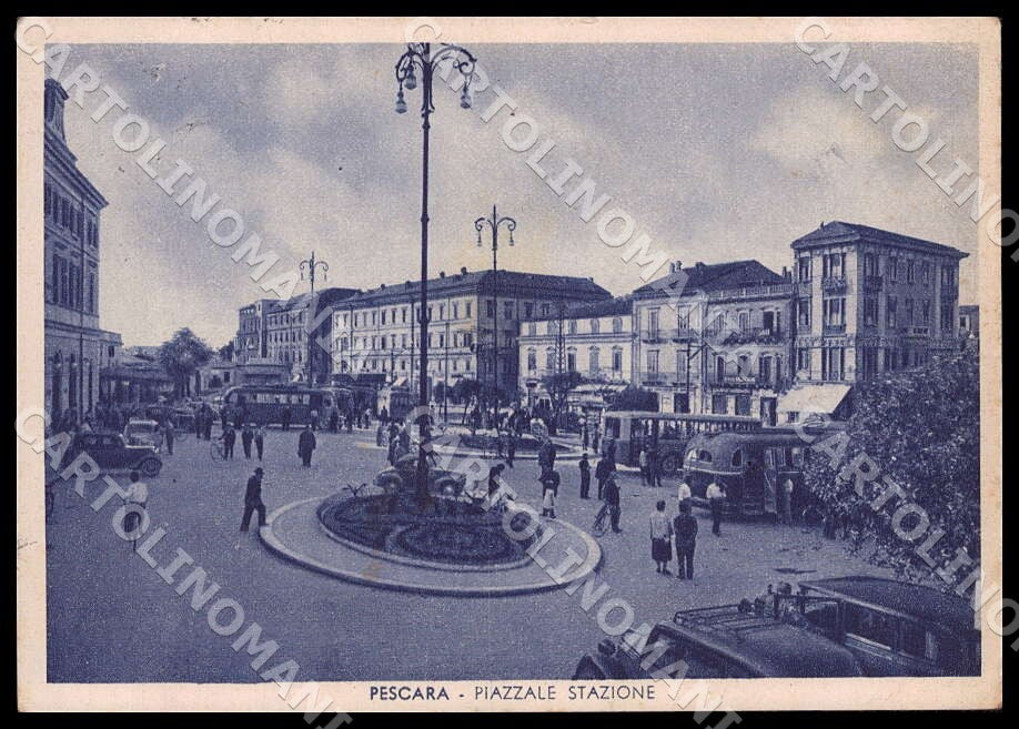 Pescara Città Piazzale Stazione Autobus Auto FG cartolina GM1301 – fronte
