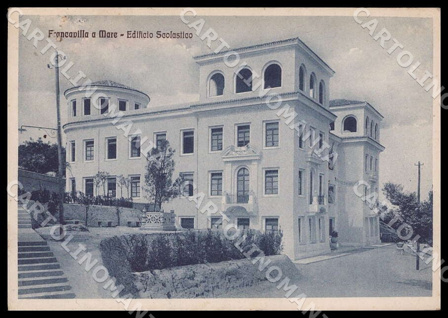 Chieti Francavilla al Mare Edificio Scolastico PIEGHINE FG cartolina GM1309 – fronte