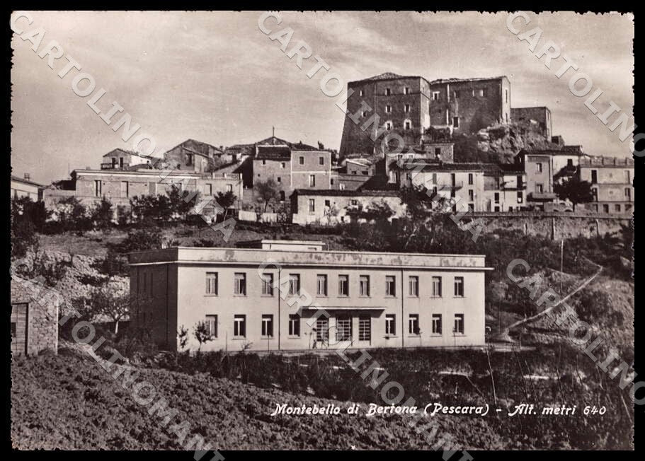 Pescara Montebello di Bertona Scuola FG Foto cartolina GM1465 – fronte