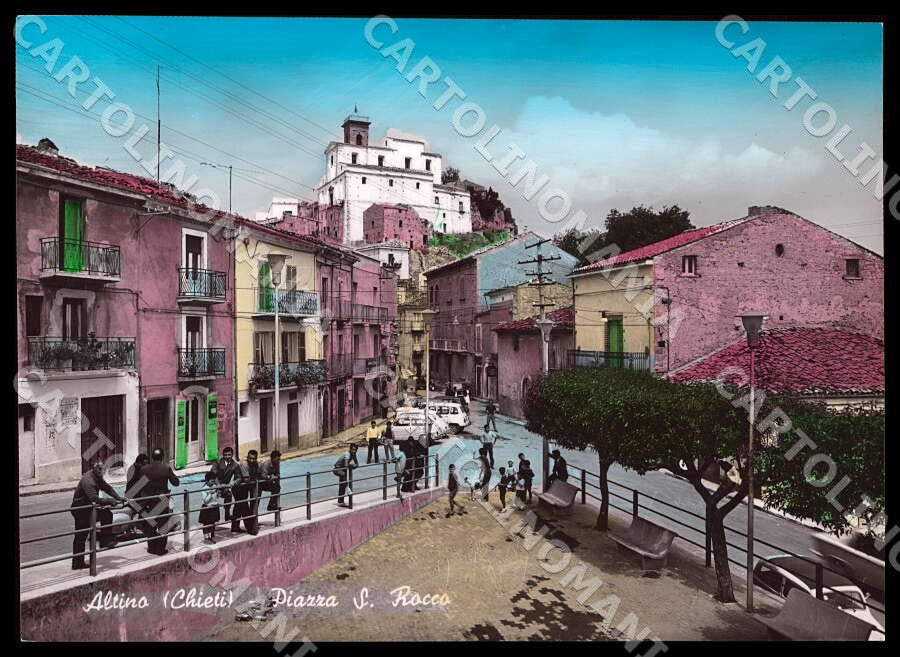 Chieti Altino Piazza San Rocco Auto Vespa Piaggio FG Foto cartolina GM1616 – fronte