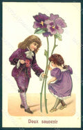 Greetings Children Boy Girl Violets serie 392 Relief postcard HR0629 – fronte