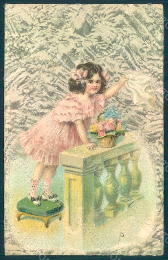 Greetings Child Girl Flowers Relief postcard HR0690 – fronte