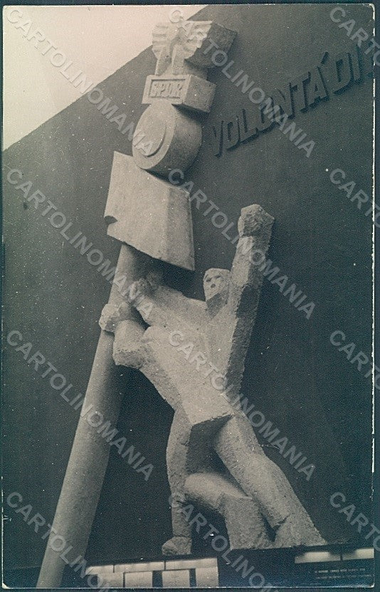 Artist Signed Sironi Fascism EXPO 1933 Insegne di Roma RPPC postcard HR2371 – fronte