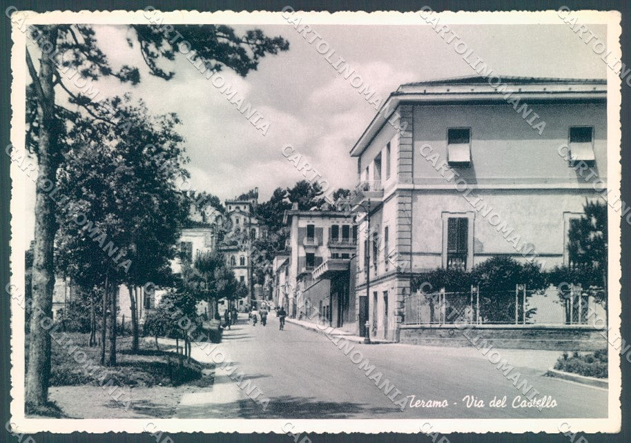 Teramo Città Via del Castello Foto FG cartolina JK1814 – fronte