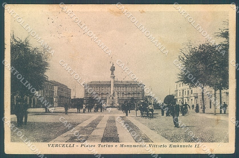 Vercelli Città Monumento Vittorio Emanuele II PIEGA ANGOLO cartolina JK3877 – fronte