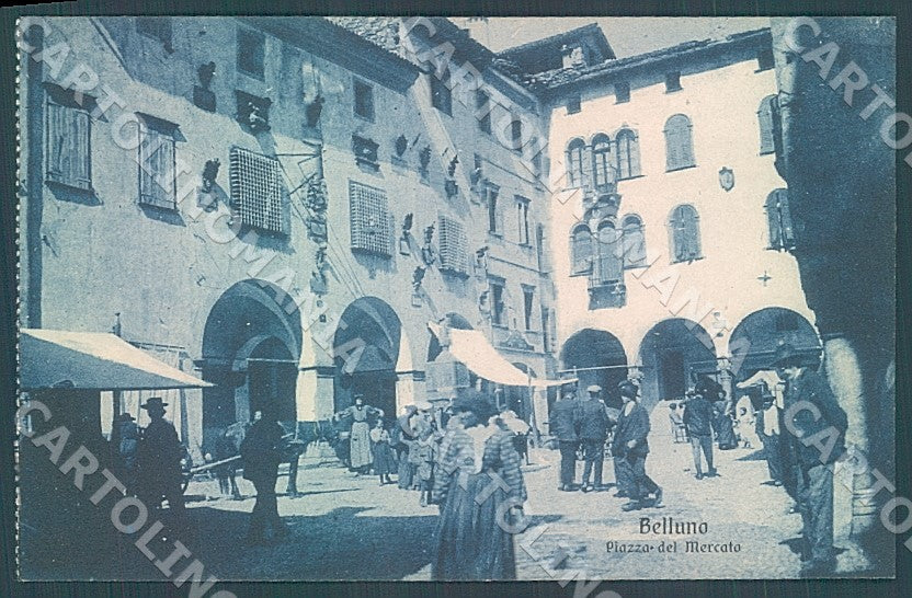 Belluno Città Piazza del Mercato cartolina JK7597 – fronte