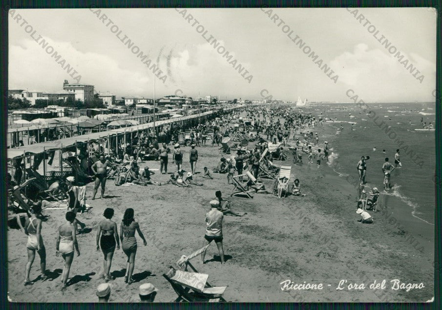Rimini Riccione PIEGA Foto FG cartolina KB0081 – fronte