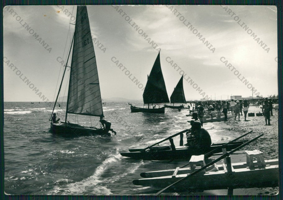 Rimini Riccione Barche PIEGHINA Foto FG cartolina KB0373 – fronte
