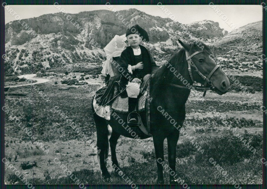 Sassari Osilo Costumi STRAPPINO Foto FG cartolina KB4093 – fronte