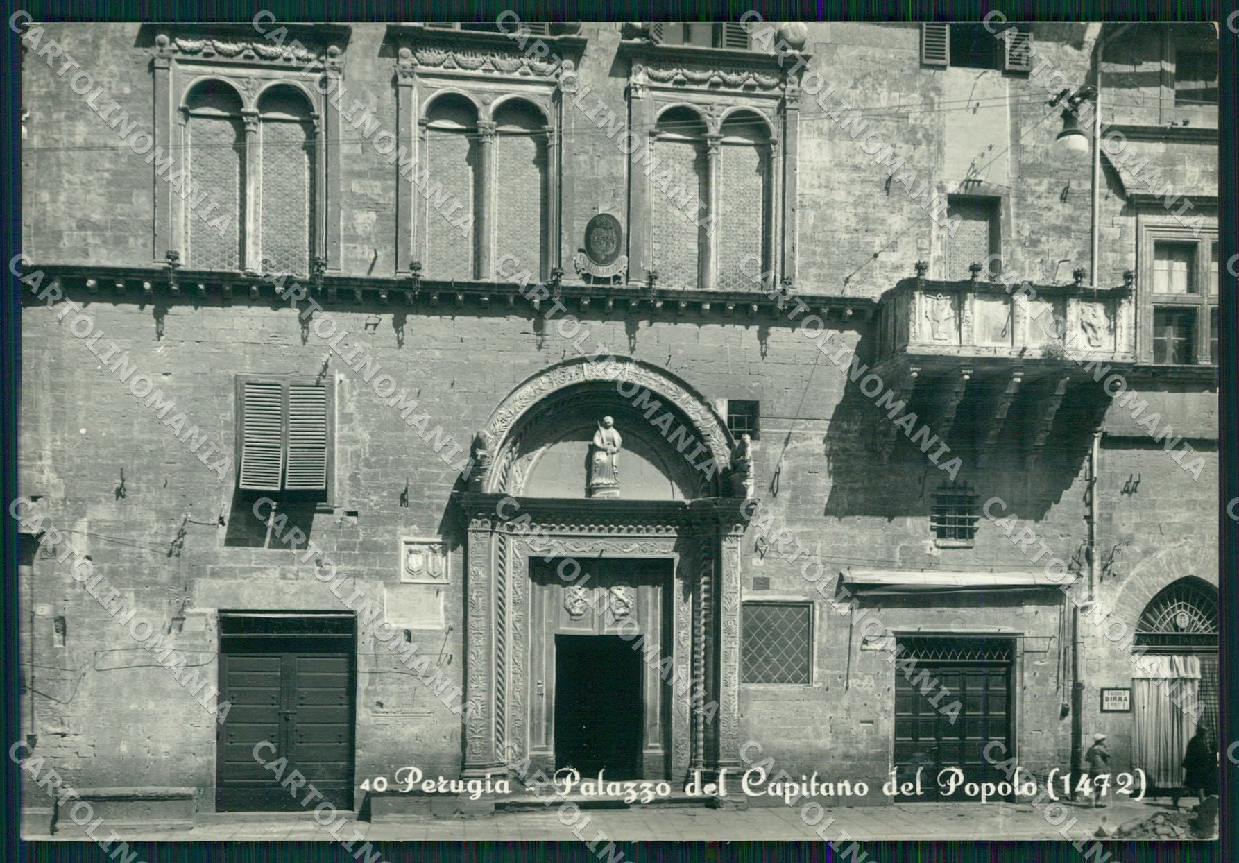 Perugia Città Palazzo Capitano del Popolo FG Foto cartolina KB4560 – fronte