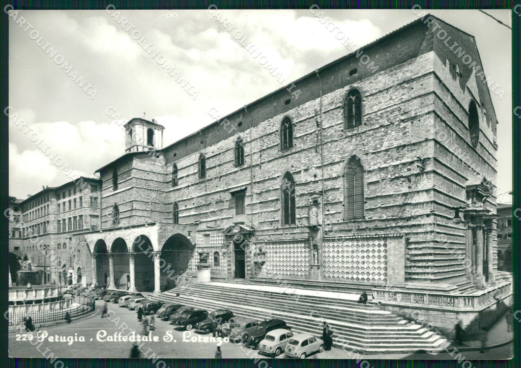 Perugia Città Auto FG Foto cartolina KB4575 – fronte