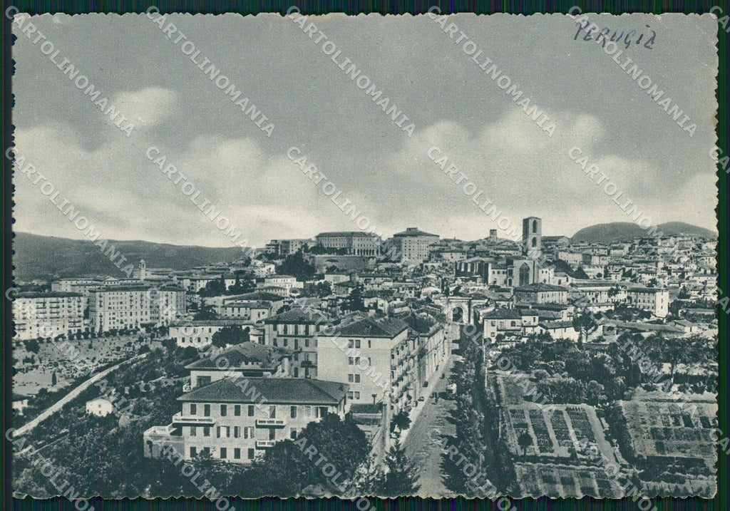 Perugia Città PIEGHINE FG cartolina KB4609 – fronte