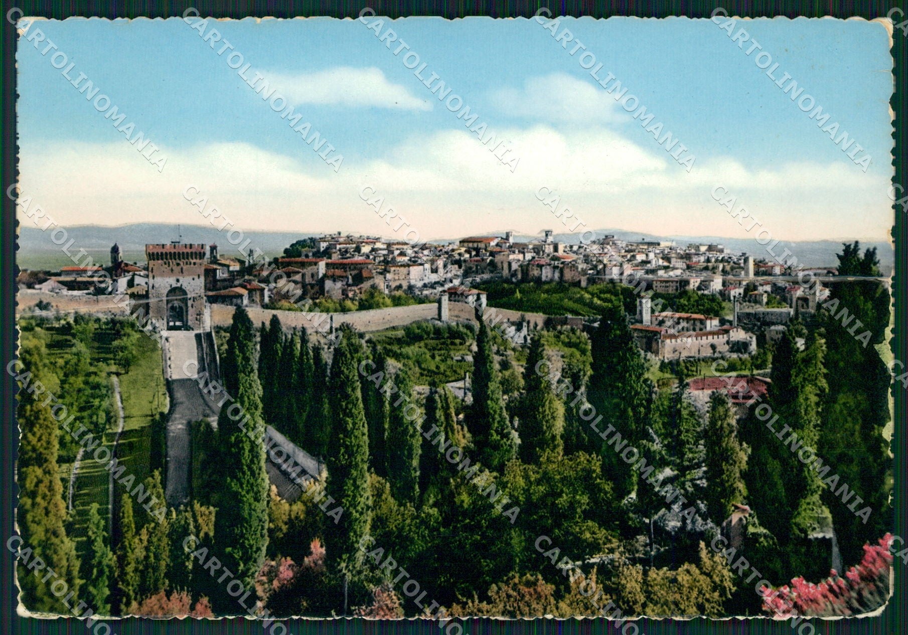 Perugia Città PIEGHE FG Foto cartolina KB4651 – fronte