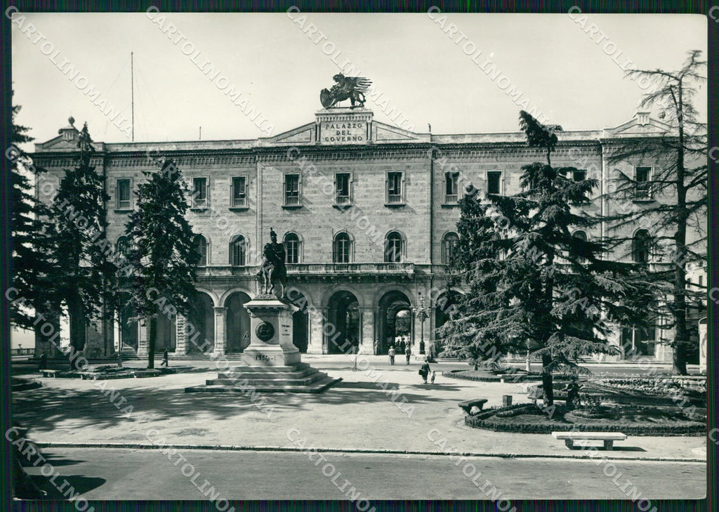 Perugia Città Palazzo del Governo FG Foto cartolina KB4693 – fronte