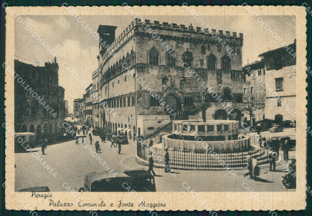 Perugia Città Comune Auto PIEGA FG cartolina KB4716 – fronte