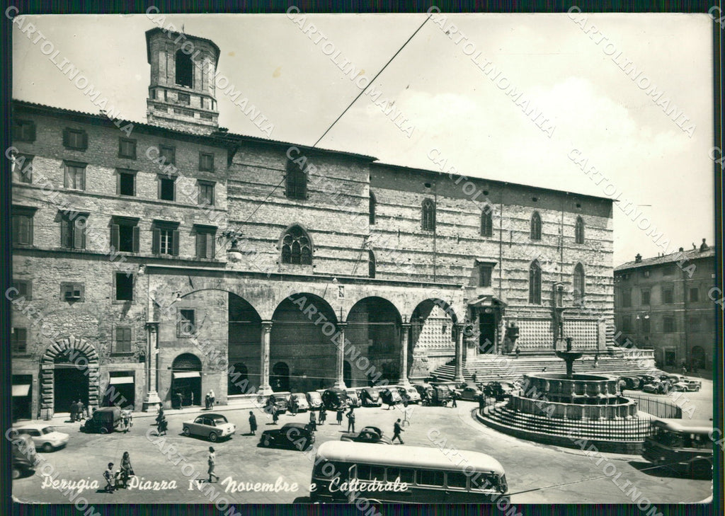 Perugia Città Corriera Auro FG Foto cartolina KB4750 – fronte