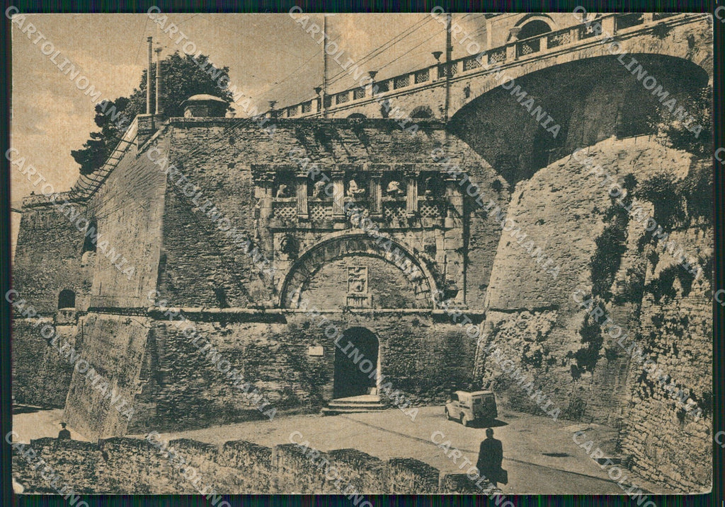 Perugia Città Porta Marzia FG cartolina KB4757 – fronte
