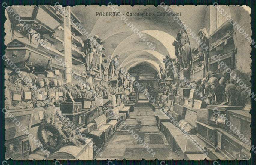 Palermo Città Catacombe Cappiccini cartolina KF2305 – fronte