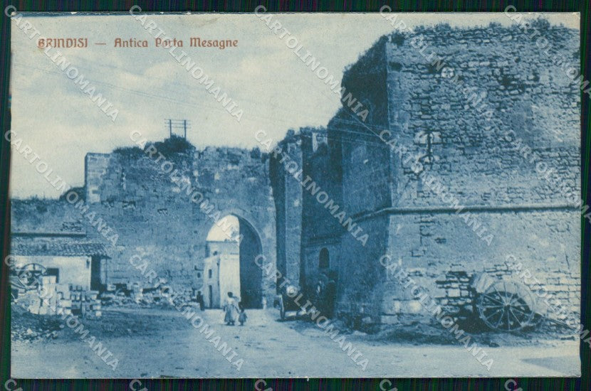 Brindisi Città Antica Porta Mesagne cartolina KF2452 – fronte