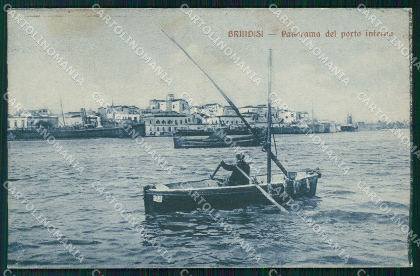Brindisi Città Porto Barche cartolina KF2456 – fronte
