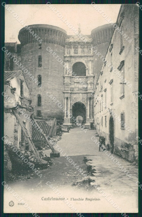 Napoli Castelnuovo maschio angioino postcard cartolina KF3490 – fronte
