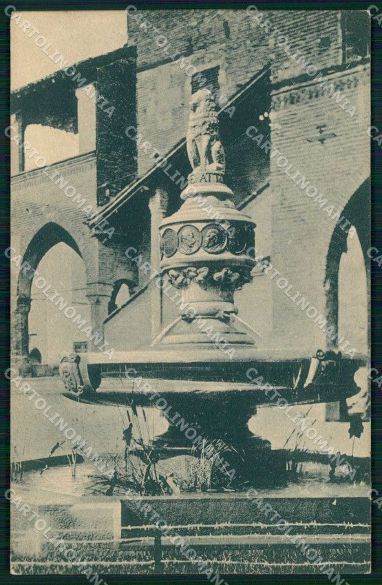 Piacenza Castell'Arquato Fontana Monumentale cartolina KF5226 – fronte