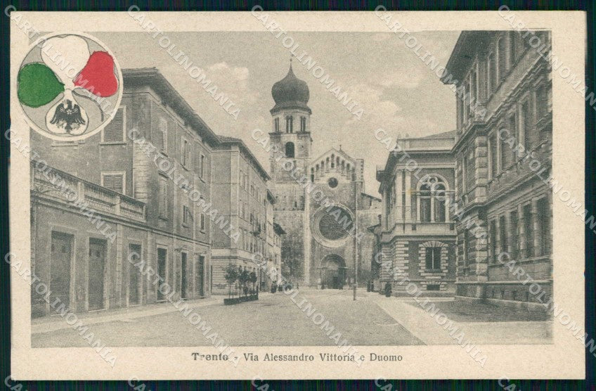 Trento città Via Vittoria Duomo Alterocca WWI Tricolore cartolina KF5694 – fronte