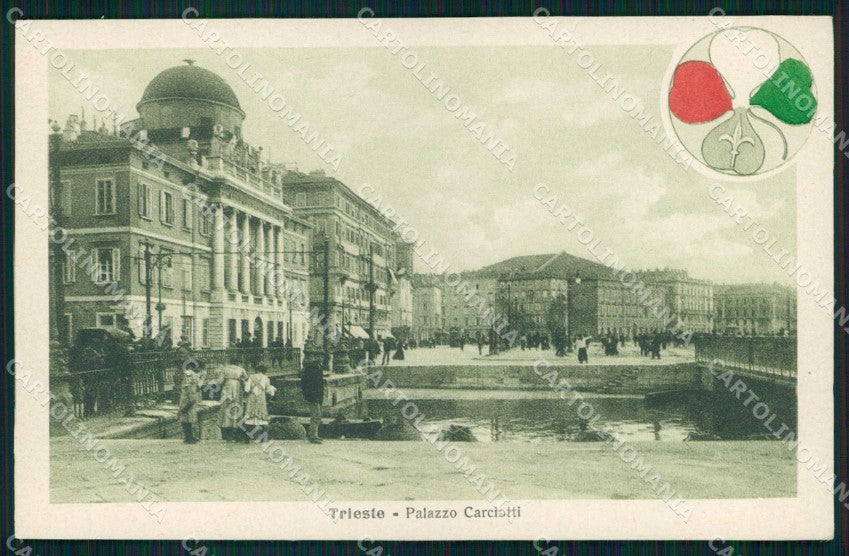 Trieste città Palazzo Carciotti Alterocca WWI Tricolore cartolina KF5718 – fronte