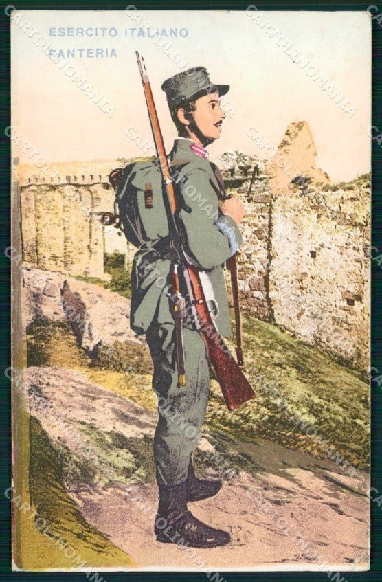 Militari Esercito Italiano Fanteria Uniforme 7011 PIEGHINA cartolina KF6123 – fronte