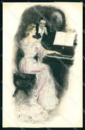 Artist Signed Clarence F. Underwood Fashion Lady Piano M M Vienne 303 cp KF7137 – fronte