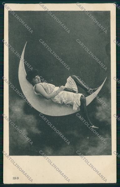 Risque Lady paper moon postcard cartolina KS3839 – fronte