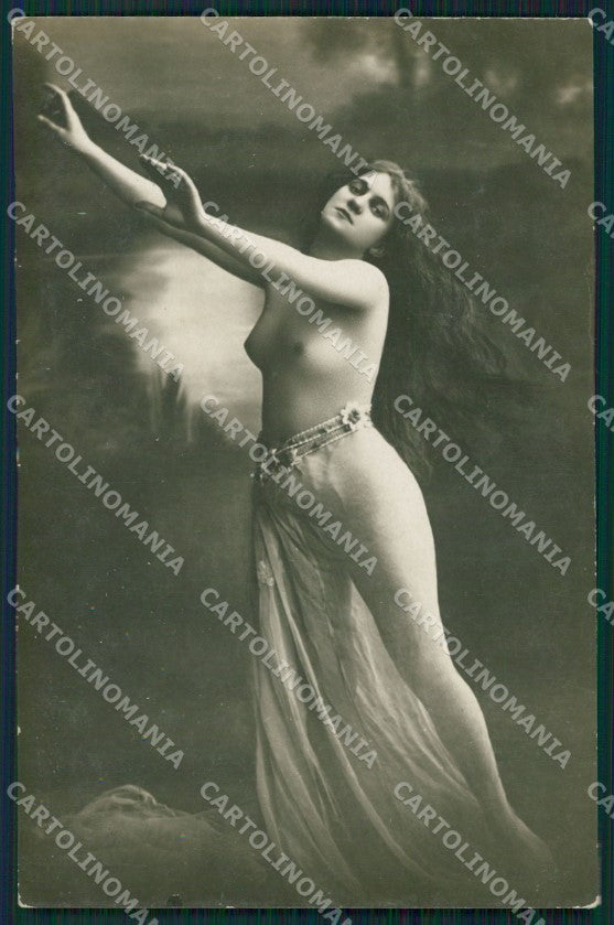 French Risque Nude Lady Real Photo postcard KS6467 – fronte