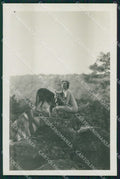 French Risque Nude Lady WHITE BACK Dog Real Photo postcard KS6485 – fronte